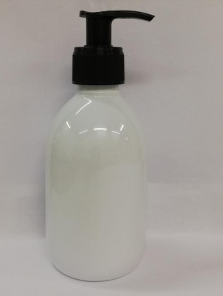BOTTIGLIA  BIANCA  PEHD ml. 250 con dispenser